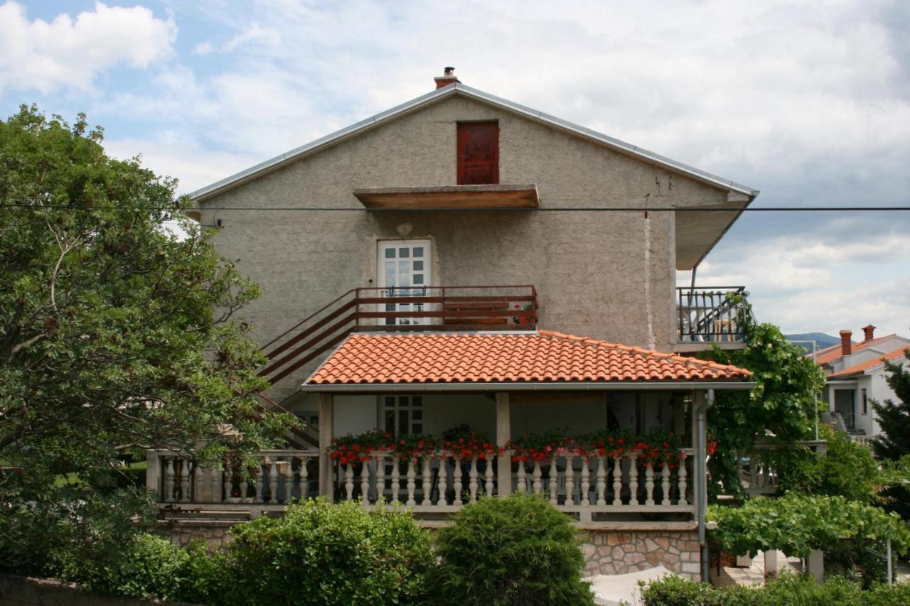 Apartments With A Parking Space Novi Vinodolski - 5529 Екстериор снимка